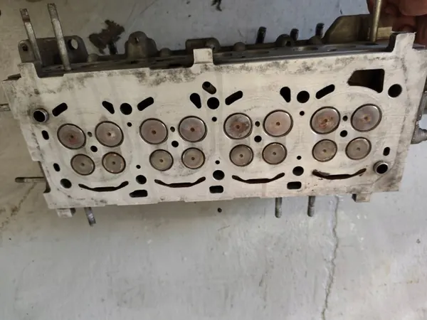 Culata Opel OE 55565815 para 2.0 CDTI image 9