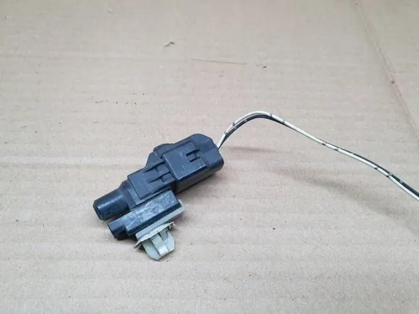 Utetemperatursensor Suzuki Swift MK6 OEM ACF45675 image 3