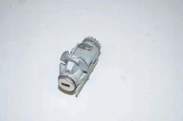 Sytytyssarja OEM 13618586540 BMW 4 Gran Coupe:lle image 4