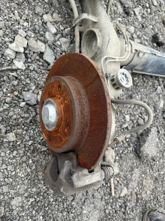 OEM Hinterachsträger & Bremsen für Citroen C3 III image 5