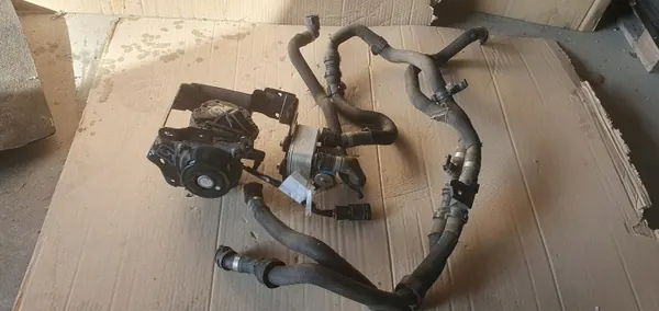 Vakuumpumpe & Halterungen OEM 9835028580 image 9