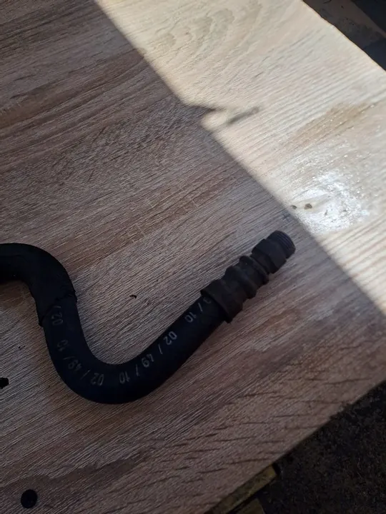 Tubo de óleo Audi Q5 2.0 TFSI image 3