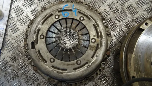 Volante de Dupla Massa A4 B8 0B1141015B image 3