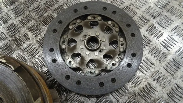 Volante de Dupla Massa A4 B8 0B1141015B image 5