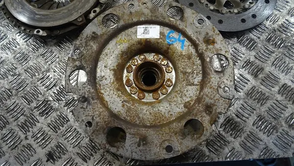 Volante de Dupla Massa A4 B8 0B1141015B image 7