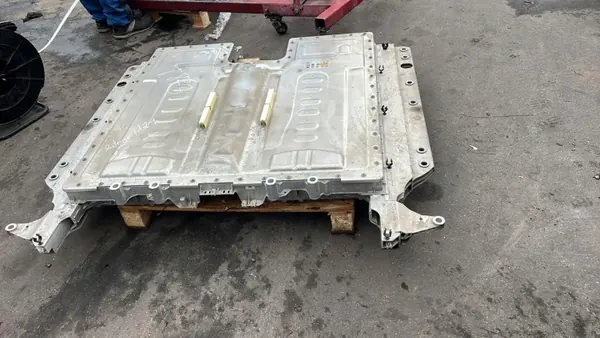 Batterie BMW OEM 61258856667 - 1 Ah Occasion image 2