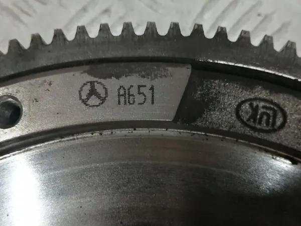 MERCEDES W117 W176 2.2 CDI Kaksimassavauhtipyörä image 7