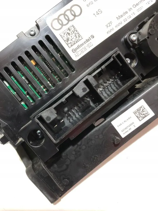 Audi A4/S4 B8 ilmastointipaneeli OEM 8K2820043BB image 10