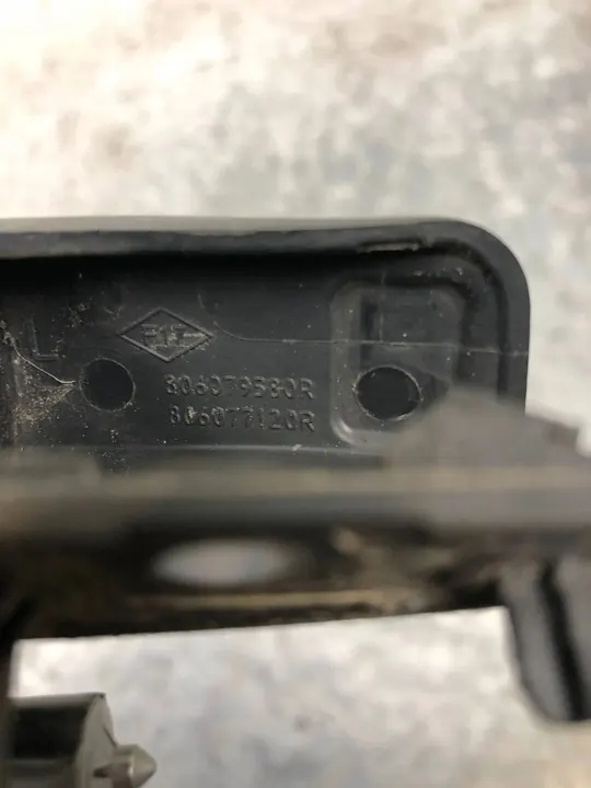 Vasen etuoven kahva Dacia Dokker image 4