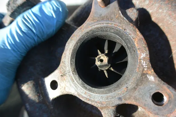 Turbo Nissan Patrol Y61 ZD30 image 8