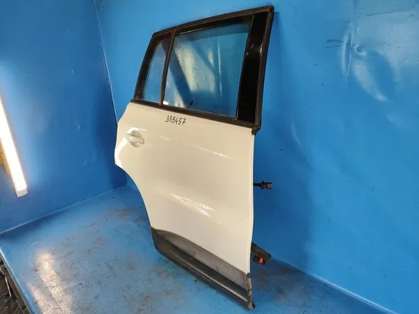 Höger Bakdörr VW Tiguan 5N0833056A image 3