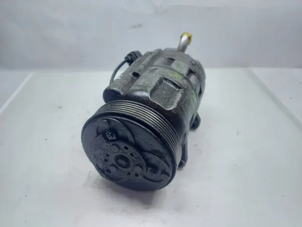 Audi A3 S3 8L Ilmastointikompressori OE image 2