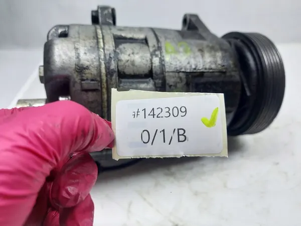 Audi A3 S3 8L Ilmastointikompressori OE image 9