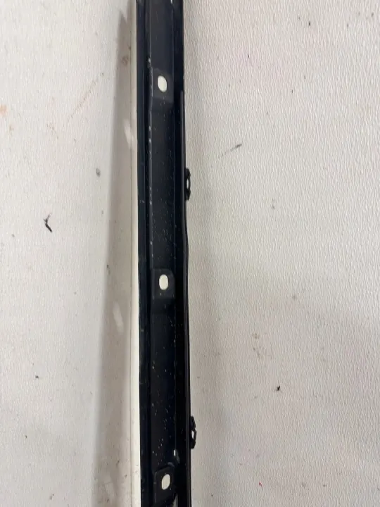 OEM 83A853890 Moldura de soleira direita Audi Q3 image 7