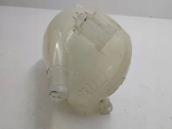 Kühlmittel-Expansionstank Nissan Juke II F16 2020 OEM 217102572R image 5