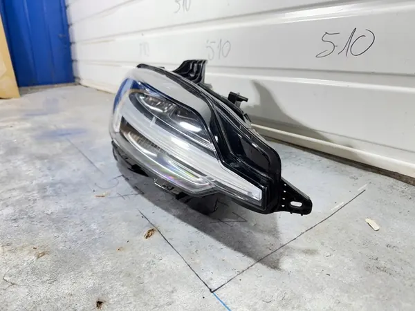 VOLVO S60 V60 III Oikea Ajovalo Full LED 2018-> image 3