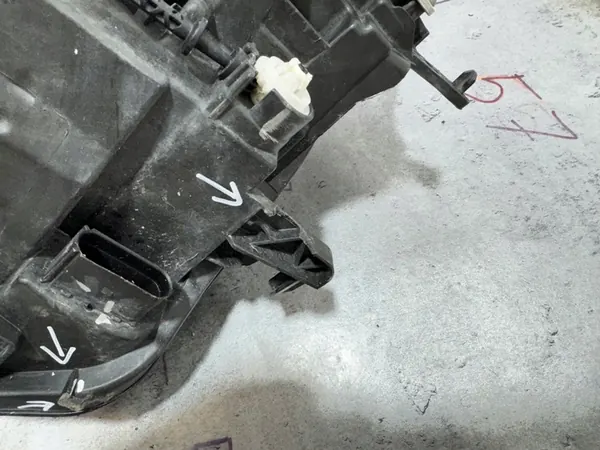 VOLVO S60 V60 III Oikea Ajovalo Full LED 2018-> image 9