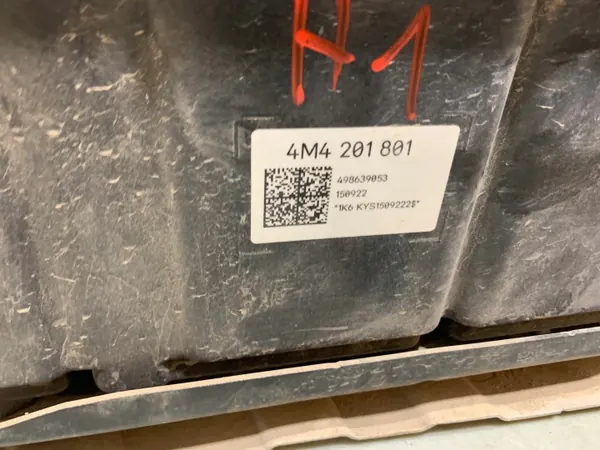 OEM 4M4201801 Kolfilter för Porsche Cayenne 9Y image 3