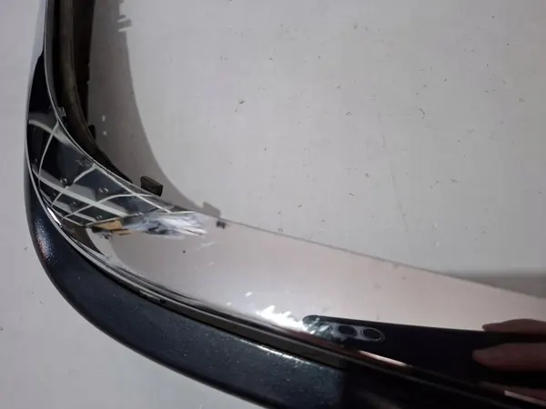 BMW 7 E38 Puskuri Lista Oikea Puoli Ennen Facelift OE image 3