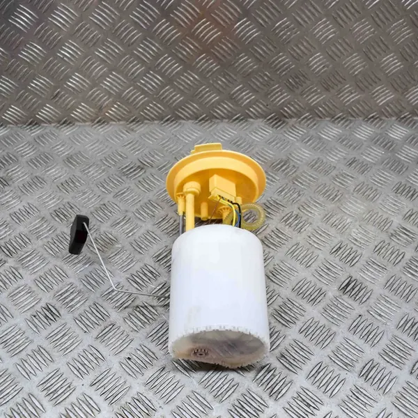 Bomba de combustível VW PASSAT B7 2.0L diesel 2014 3AA919050H image 3