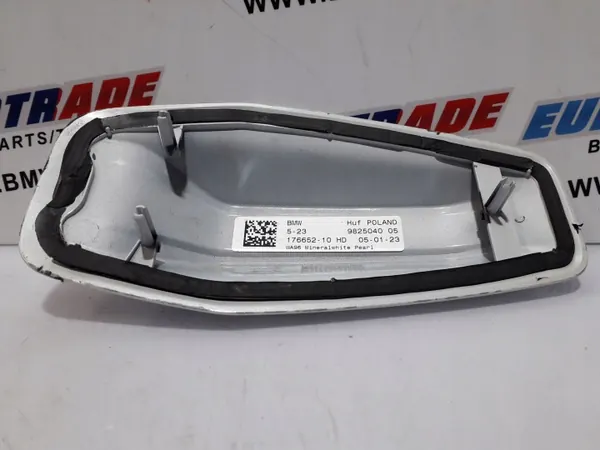 BMW OEM 9825040 Hajfena antennlock Mineral White image 4