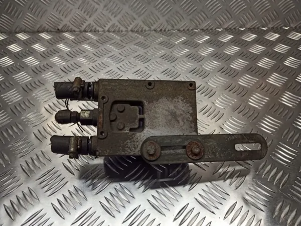 LPG-höyrystimen vähentäjä OEM GMX-53400-00 Mazda CX-7 image 3