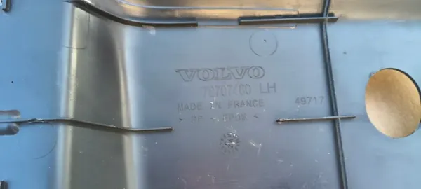 Volvo FH5 Linker Koplampkap OEM 78707460 image 8