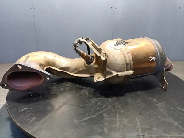 Catalisador VOLKSWAGEN TOURAN I 1.4 TSI 1K0131701EE image 2