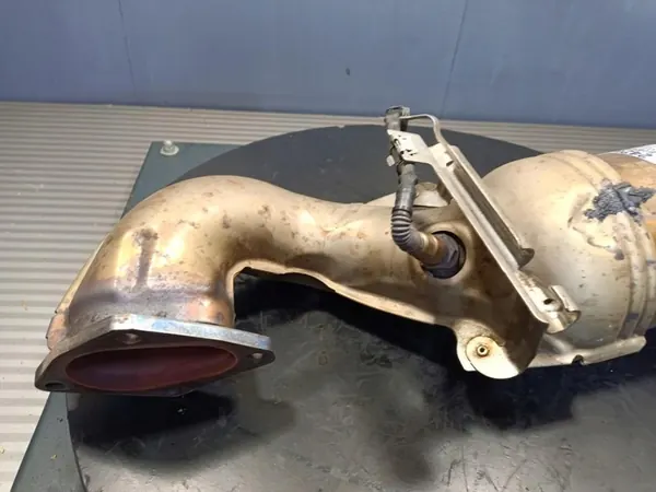 Catalisador VOLKSWAGEN TOURAN I 1.4 TSI 1K0131701EE image 3