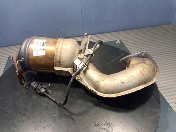 Catalisador VOLKSWAGEN TOURAN I 1.4 TSI 1K0131701EE image 6