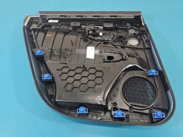 OEM 31393233 Rechter Achterdeurbekleding Volvo S90 II image 4