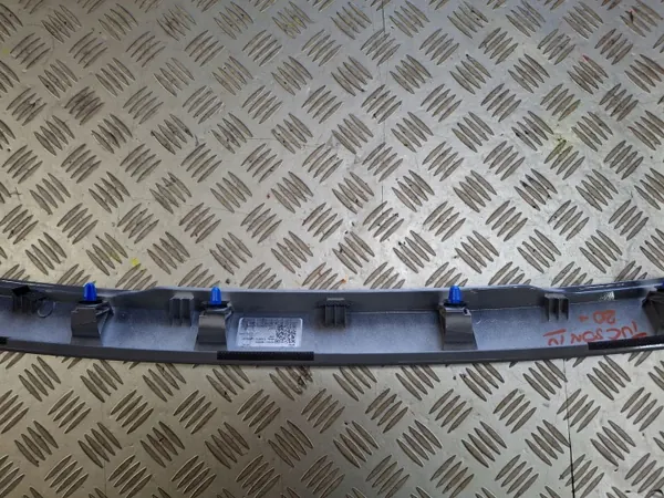 Garniture de hayon d'occasion OEM 87311-N7000 Hyundai Tucson image 6