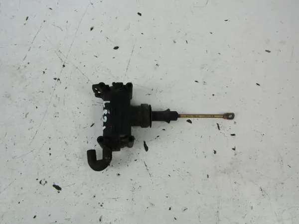Mercedes C W201 Lukkosähköinen OEM AK-6-81402 image 2