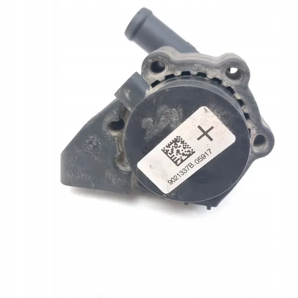 Vattenpump Nissan Navara D23 9021337B image 4