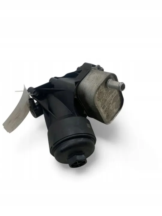 Audi Öljynsuodatinpohja OEM 05L115389B - Käytetty image 2