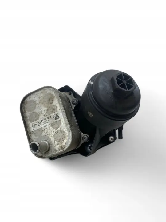 Audi Öljynsuodatinpohja OEM 05L115389B - Käytetty image 8
