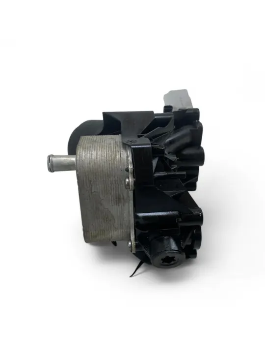 Audi Öljynsuodatinpohja OEM 05L115389B - Käytetty image 9