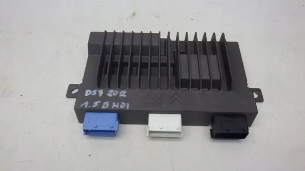 Radio-Verstärkermodul OEM 9825899680 für DS7 image 2