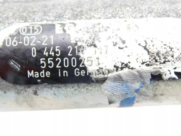 Rame d'injection OEM 0445214117 pour Opel Vectra C 1.9 CDTI image 3