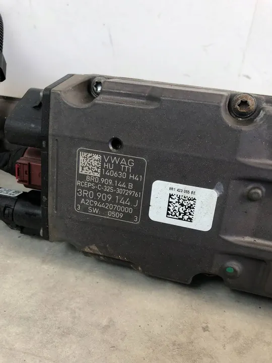 Audi OE 8R1423055BE Direção image 4