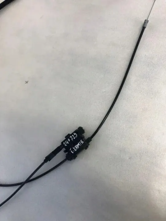 Câble de serrure coffre OEM 654823531 - Audi OE image 3