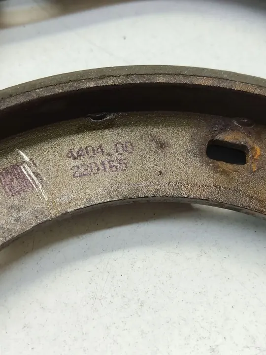 Käsijarrun kenkät BMW 7 E32 1993 OEM 440400 image 4