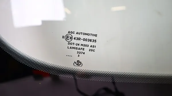 Fiat 500X framruta OEM 1206088263 image 4