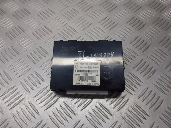 Käytetty BCM-moduuli OEM 95400-1E300 Hyundai Accentille image 2