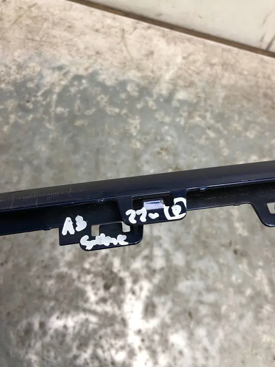 Spoiler de Para-choque Frontal Audi A3 8Y 8Y0807110A image 7