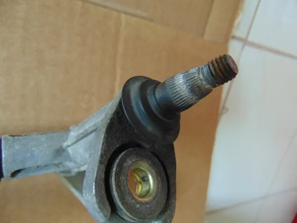 Etupyyhkijän moottorin mekanismi Seat Leon I Eurooppa image 3