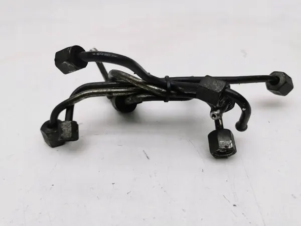 Opel Zafira C 2014 Tuyau d'injecteur AMD116713 image 1