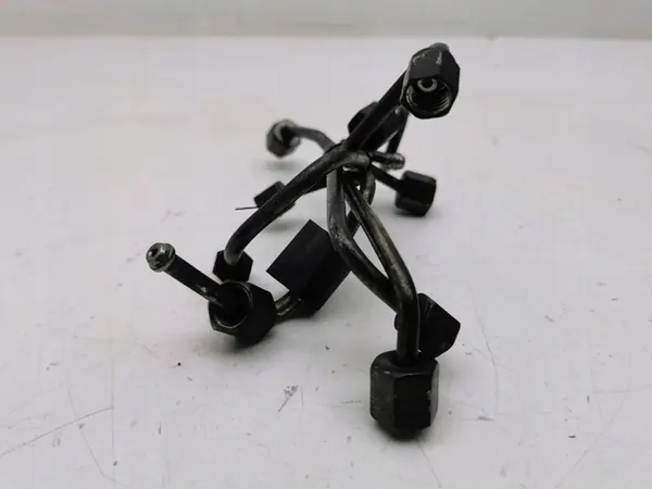 Opel Zafira C 2014 Tuyau d'injecteur AMD116713 image 6