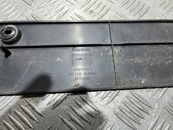 Etukilvenkiinnike OEM 962106UA0A Nissan Qashqai image 3