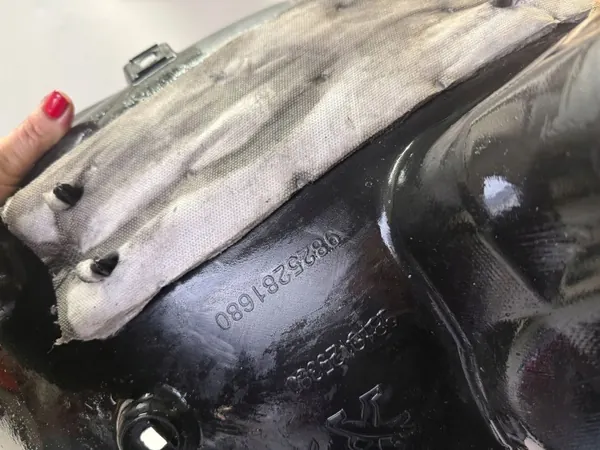 OEM 9825281680 Oikea Etupyöränkaari Peugeot image 4